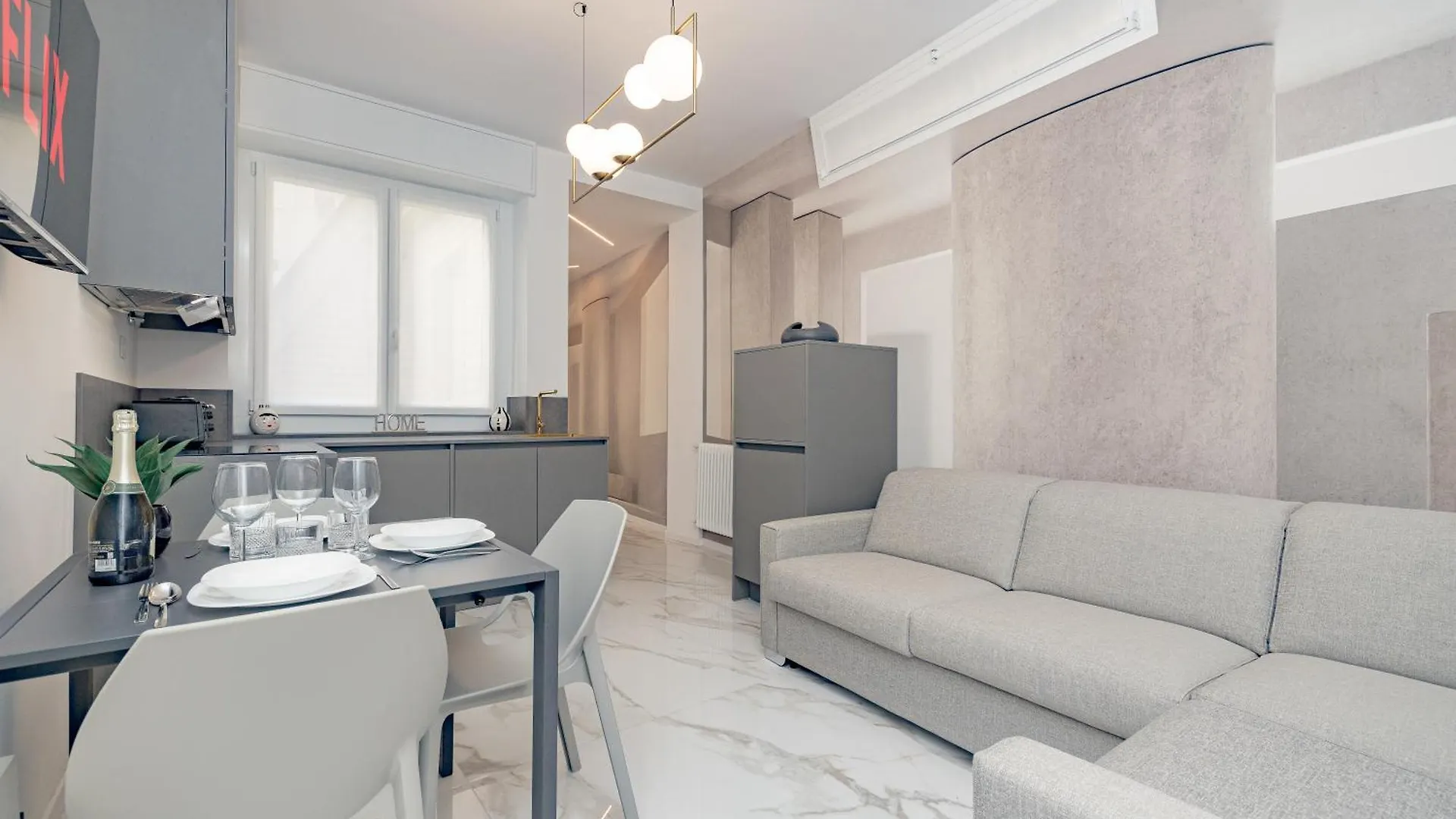 4Co4 - Duomo - Luxurious - Large - Central Mediolan